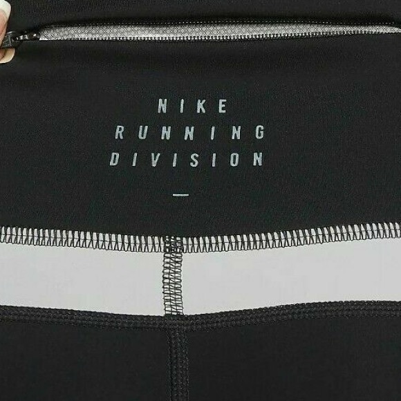 Nike || HyperCharge Womens 7/8 Hihg Reflection Running Tights Sz Small - Picture 11 of 16